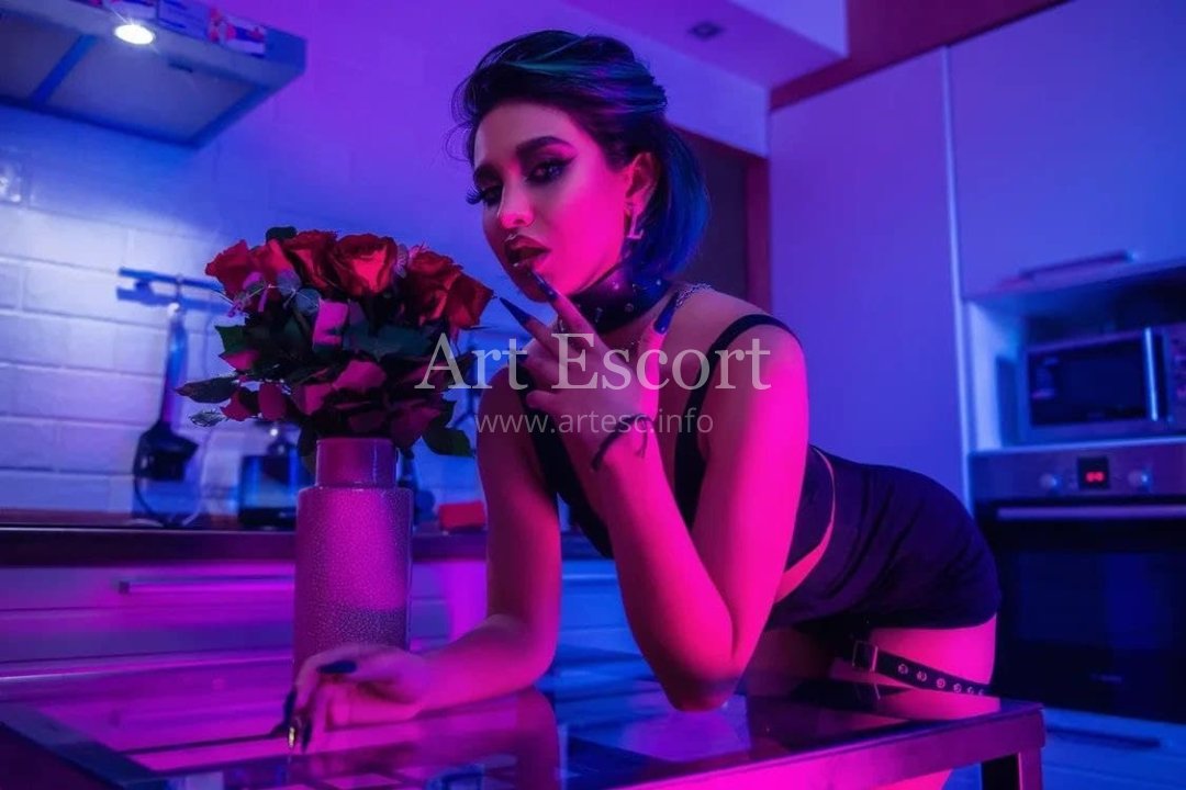 Roxy Lips